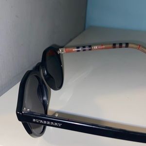 Burberry sunglasses